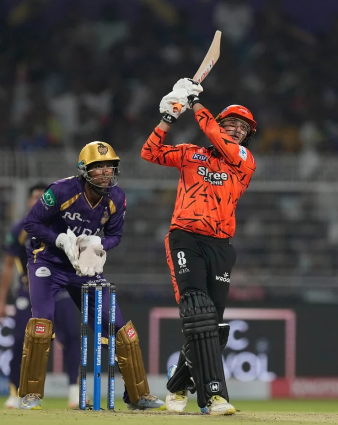 केकेआर मैच के बाद अभिषेक शर्मा पर लगा जुर्माना