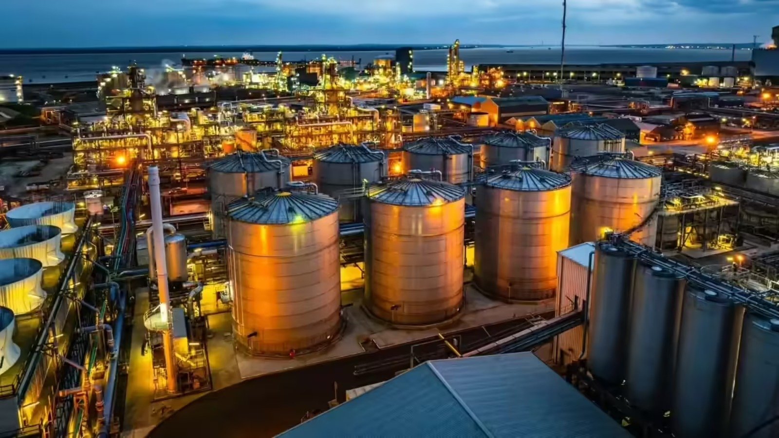 महत्वपूर्ण पेट्रोकेमिकल उत्पादों पर कस्टम ड्यूटी पूरी तरह माफ