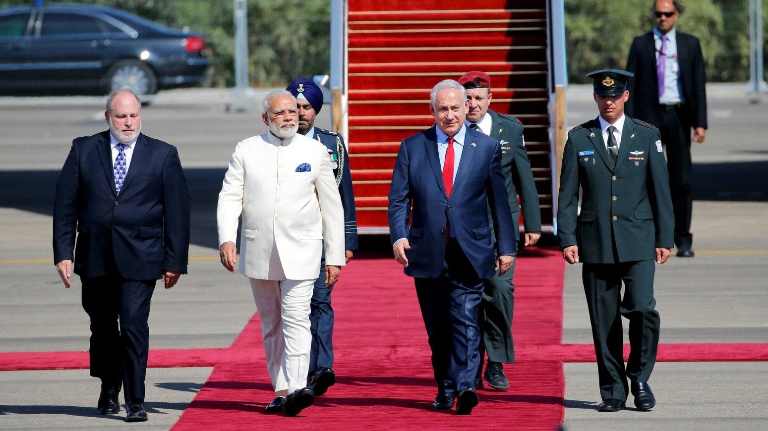 बार-बार उठते सवालों पर सरकार का जवाब ,क्या इज़रायल दौरे के दौरान पीएम मोदी को थी ईरान पर हमले की जानकारी?