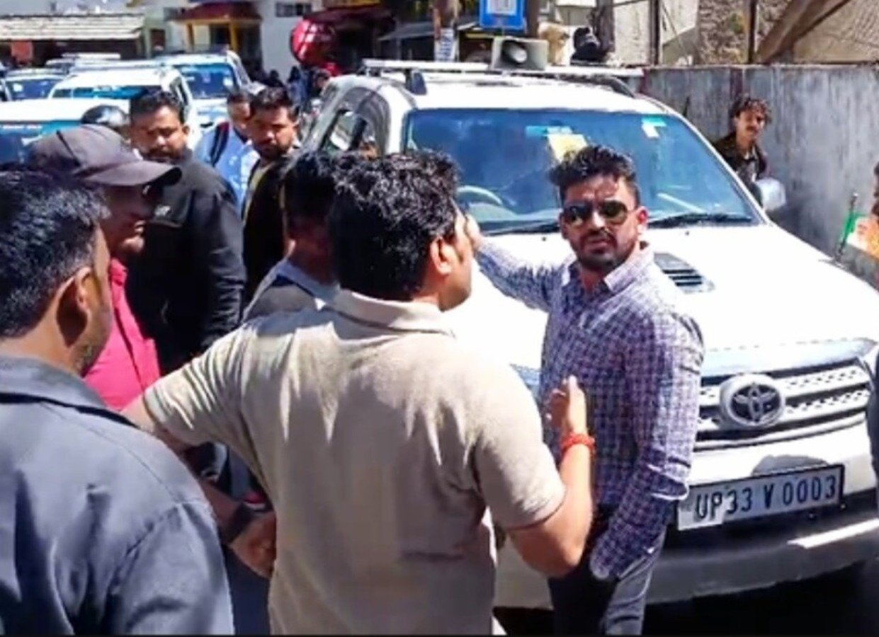 यूपी भाजपा MLA के बेटे ने नैनीताल में दिखाई रंगबाजी