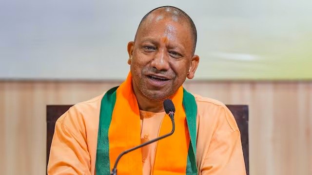 यूपी बोर्ड परीक्षा में उत्तीर्ण छात्र-छात्राओं को सीएम योगी ने दी बधाई