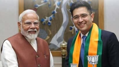 AAP सांसद स्वाति मालीवाल और हरभजन सिंह बीजेपी में शामिल हो गए