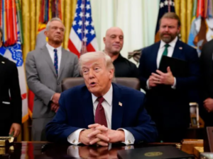 होर्मुज जलडमरूमध्य में बड़ा टकराव