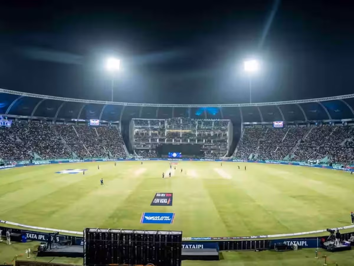 आज इकाना में बड़ा मुकाबला