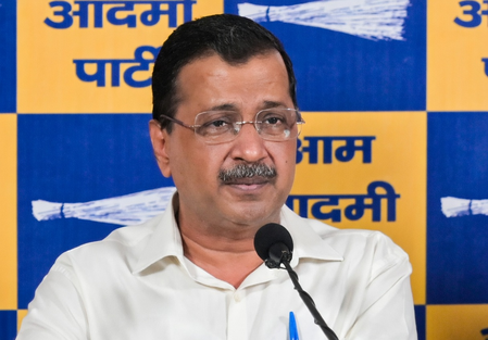 New Delhi: जज से जिरह करते केजरीवाल का वीडियो वायरल करने वालों की खैर नहीं, कार्रवाई करेगी पुलिस