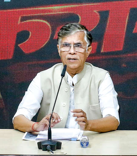 New Delhi: कांग्रेस नेता पवन खेड़ा को पासपोर्ट विवाद में मिली अंतरिम जमानत, जानिए क्या है मामला...