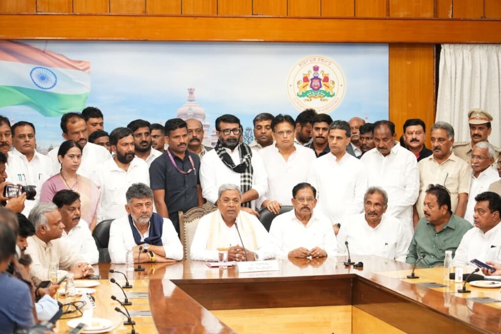 Siddaramaiah Resigns: