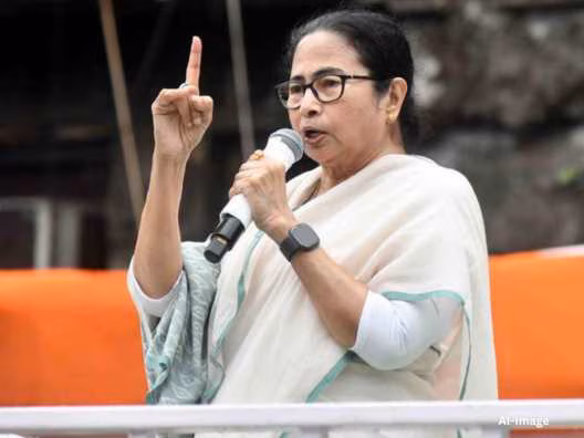 Mamata Banerjee: बंगाल में बदले सियासी समीकरण