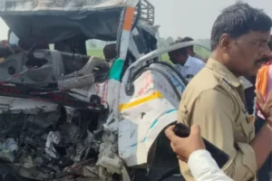 लखीमपुर खीरी में दर्दनाक सड़क हादसा