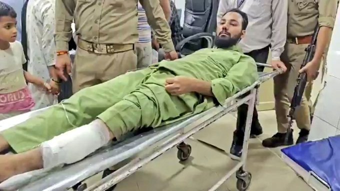 मुरादाबाद में बुर्का पहनी महिला के साथ सरेराह छेड़छाड़
