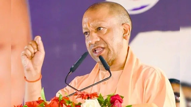 यूपी में नो कर्फ्यू-नो दंगा