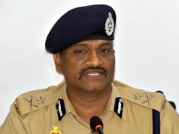 गाजियाबाद में दरोगा समेत 10 पुलिसकर्मी सस्पेंड