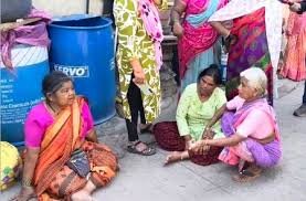 Poison Liquor Case: जहरीली शराब पीकर 12 लोगों ने गंवाई जान