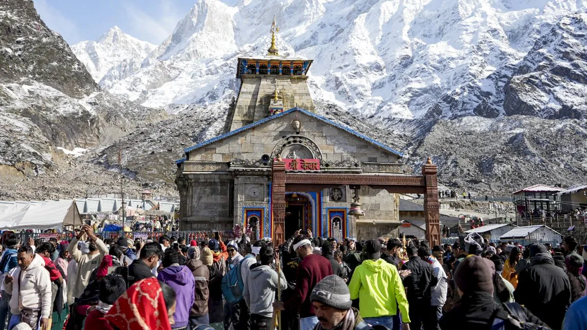 बारिश के चलते केदारनाथ यात्रा स्थगित