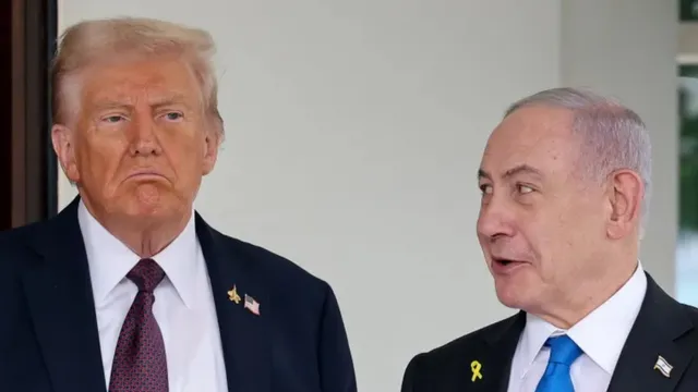 us-israel vs iran: नेतन्याहू ने पहले तो ट्रंप को युद्ध में घसीटा और अब उलझाए रखना चाहते हैं