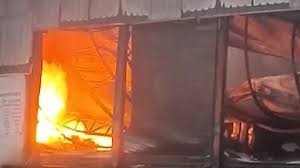 Patna News:  पटना तेल गोदाम में लगी भीषण आग