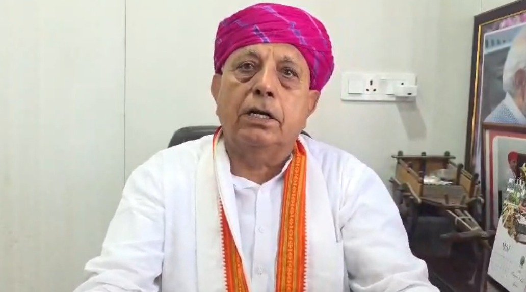 Subsidy Controversy: सब्सिडी विवाद पर भागीरथ चौधरी की सफाई