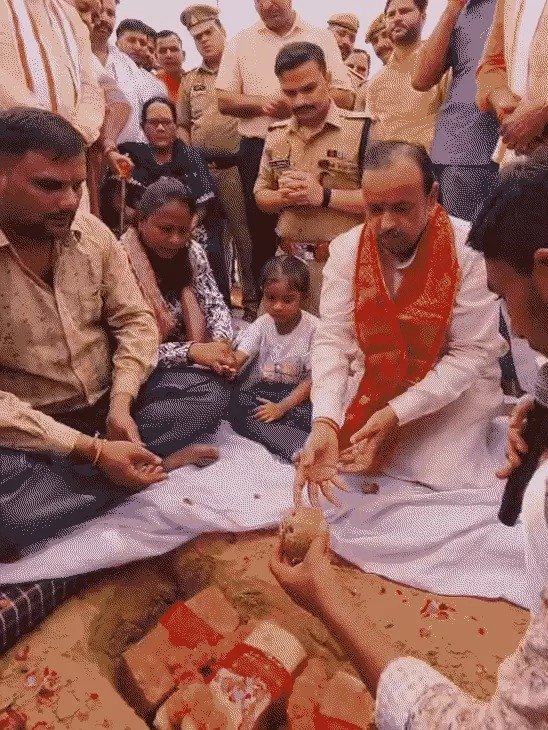 48 साल बाद दंगा पीड़ित परिवार को मिला हक
