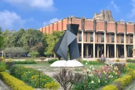कानपुर आईआईटी ने नौकरी पर लिया