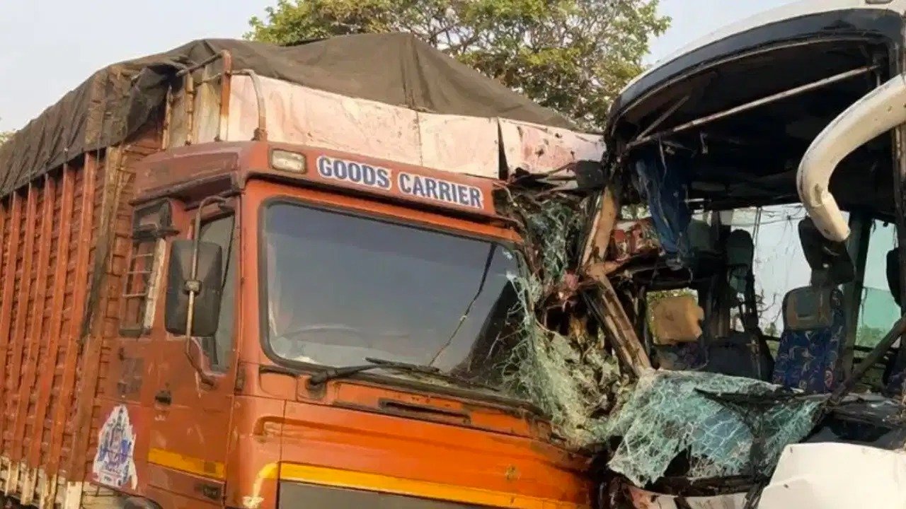 Vadodara Road Accident