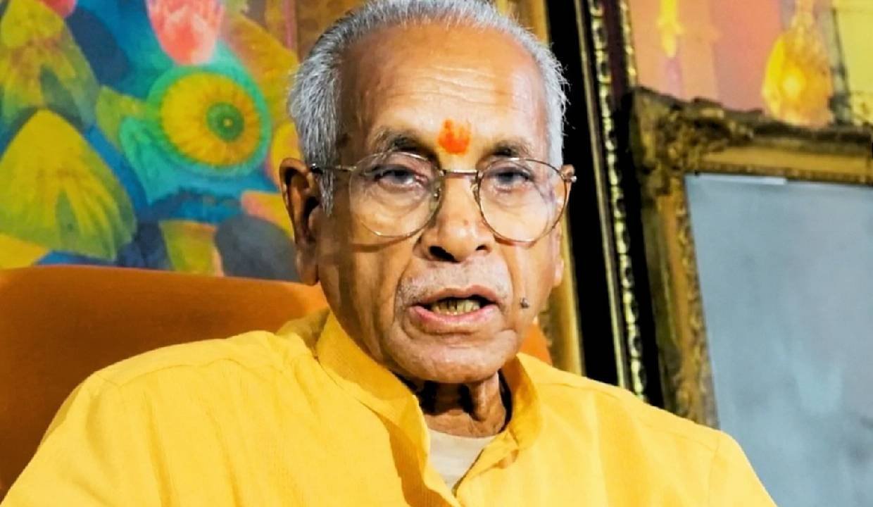 Champat Rai Statement: 3 घंटे की पूछताछ के बाद चंपत राय का बड़ा बयान, पल्ला झाड़ते बोले- मेरी कोई भूमिका नहीं, टिन्नू यादव ने गलत किया