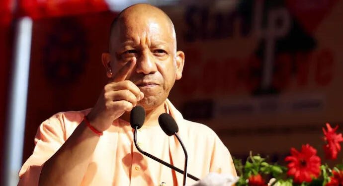 UP News: दिल्ली अग्निकांड के बाद एक्शन में CM योगी, पूरे यूपी में चला सख्त सुरक्षा अभियान