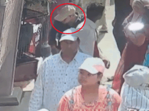 इस्कॉन मंदिर के बाहर दर्दनाक हादसा