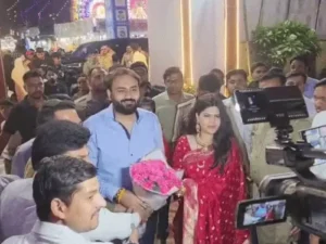 मोनिका यादव पति संग नौचंदी मेले में पहुंचीं, तीन दिन पहले हुई शादी