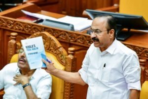 Kerala Debt Crisis:  केरल सरकार को मिली भारी आर्थिक चुनौती