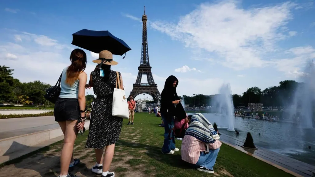 Europe Heatwave: यूरोप में भीषण गर्मी, टूटे सालों के रिकार्ड