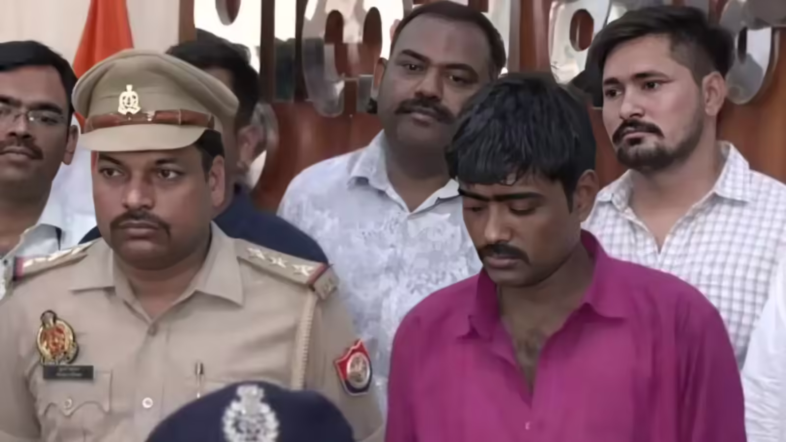Prayagraj Murder Case: प्रयागराज हत्याकांड, 12 घंटे शवों के बीच रहा आरोपी