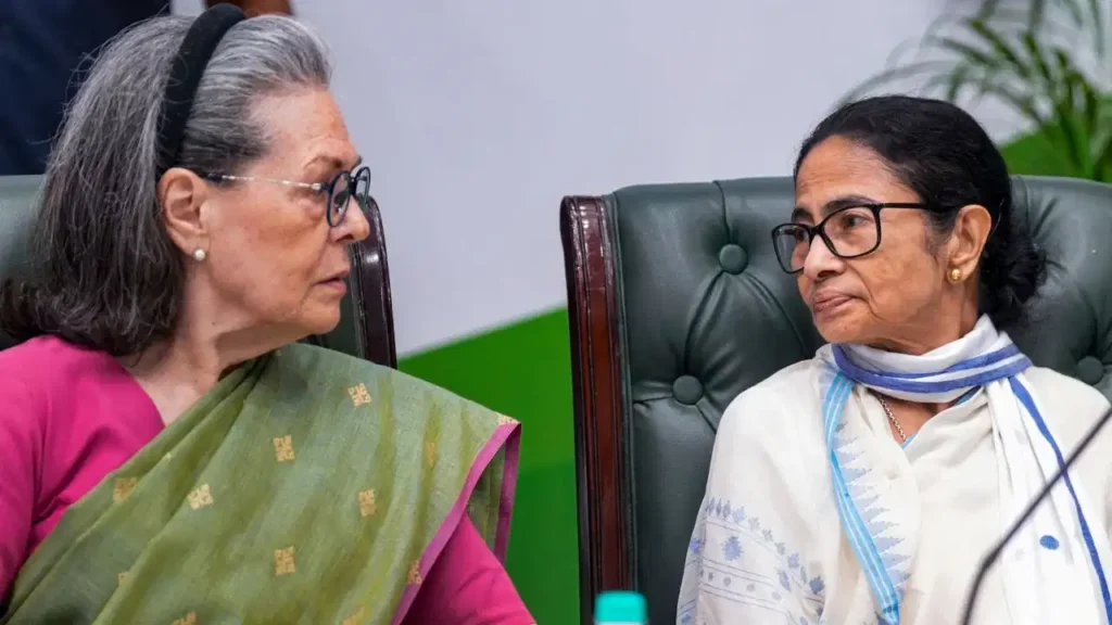TMC Congress Merge: टीएमसी-कांग्रेस विलय की अटकलों पर विराम