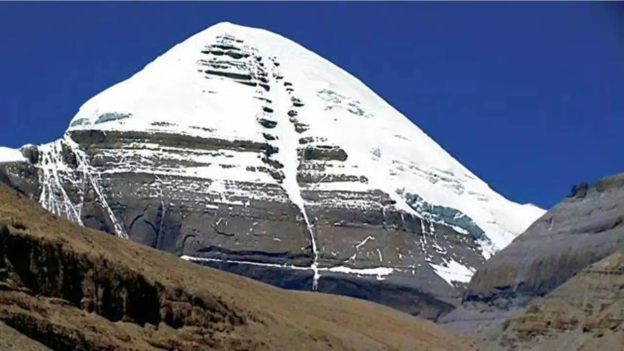 New Delhi: नाथूला दर्रे से कैलाश मानसरोवर यात्रा शुरू, 10 जत्थों में तीर्थयात्रा करेंगे 500 लोग