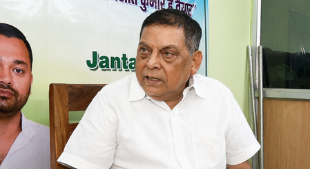 Patna: 'जिसने गोली चलने का आरोप लगाया, अब वही सवालों के घेरे में', खान सर विवाद पर बोले जेडीयू प्रवक्ता