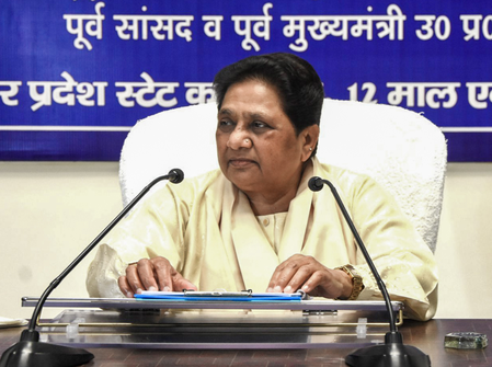 Lucknow: भाजपा और सपा के बाद अब बसपा भी ओबीसी को साधने में जुटी, मायावती ने फूंका ये मंत्र