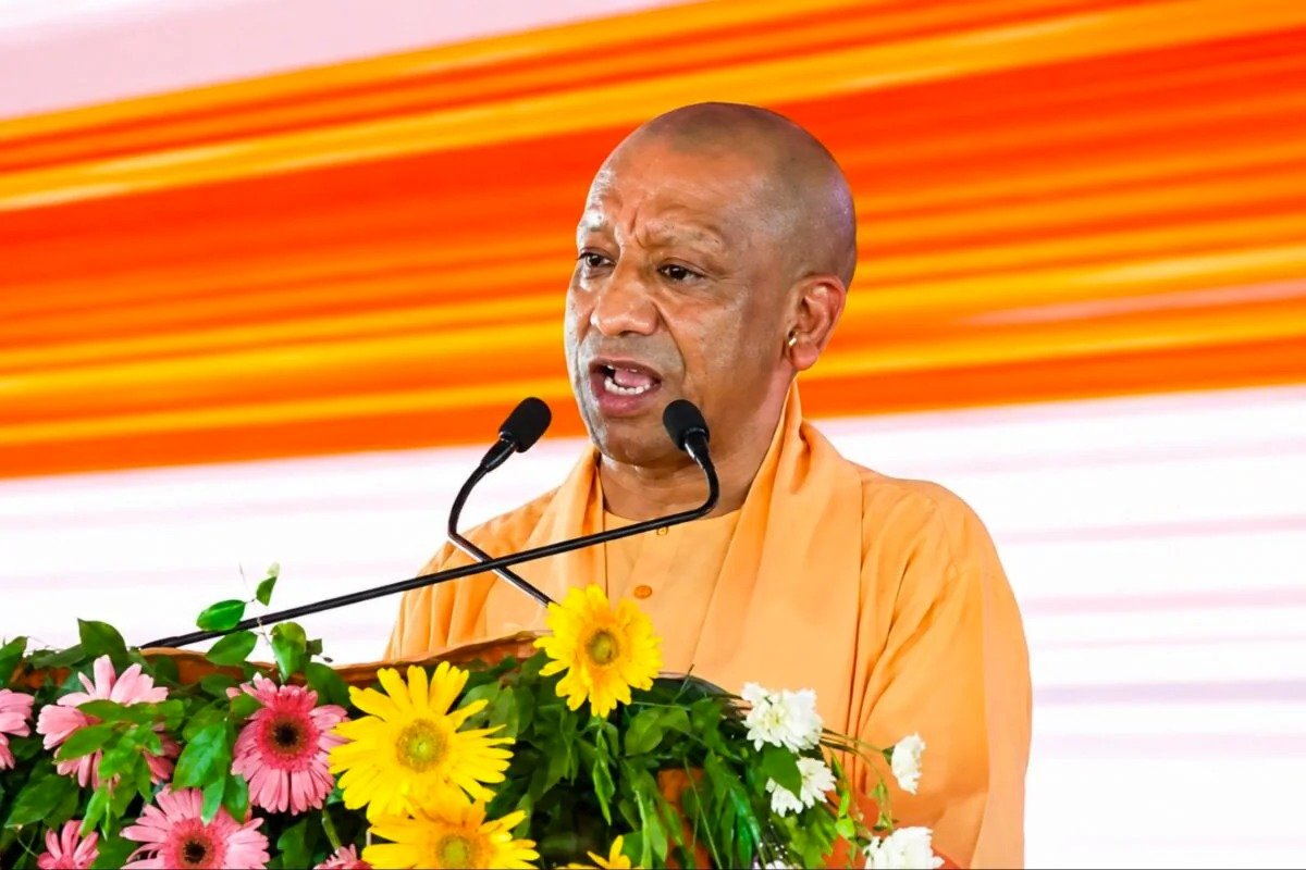 कुशीनगर में योगी