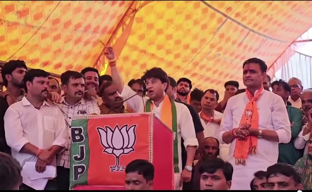 Datia By-election: Scindia sounds the election bugle in Datia