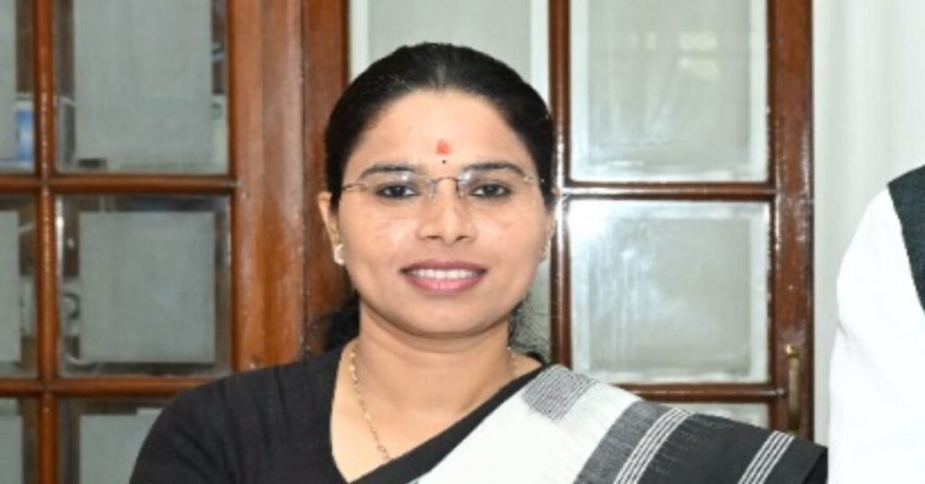 Pooja Pal: जानिए पूजा पाल की संघर्ष से सत्ता तक कहानी