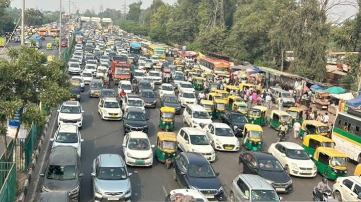 DELHI NCR TRAFFIC: दिल्ली-मेरठ एक्सप्रेसवे पर भीषण जाम