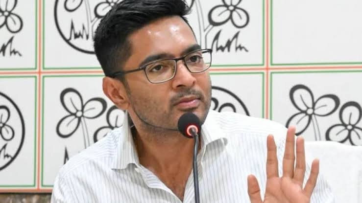 Abhishek Banerjee: अभिषेक बनर्जी की मुश्किलें बढ़ीं, हुई FIR