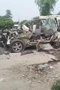 कानपुर में भीषण सड़क हादसा, 3 की मौत