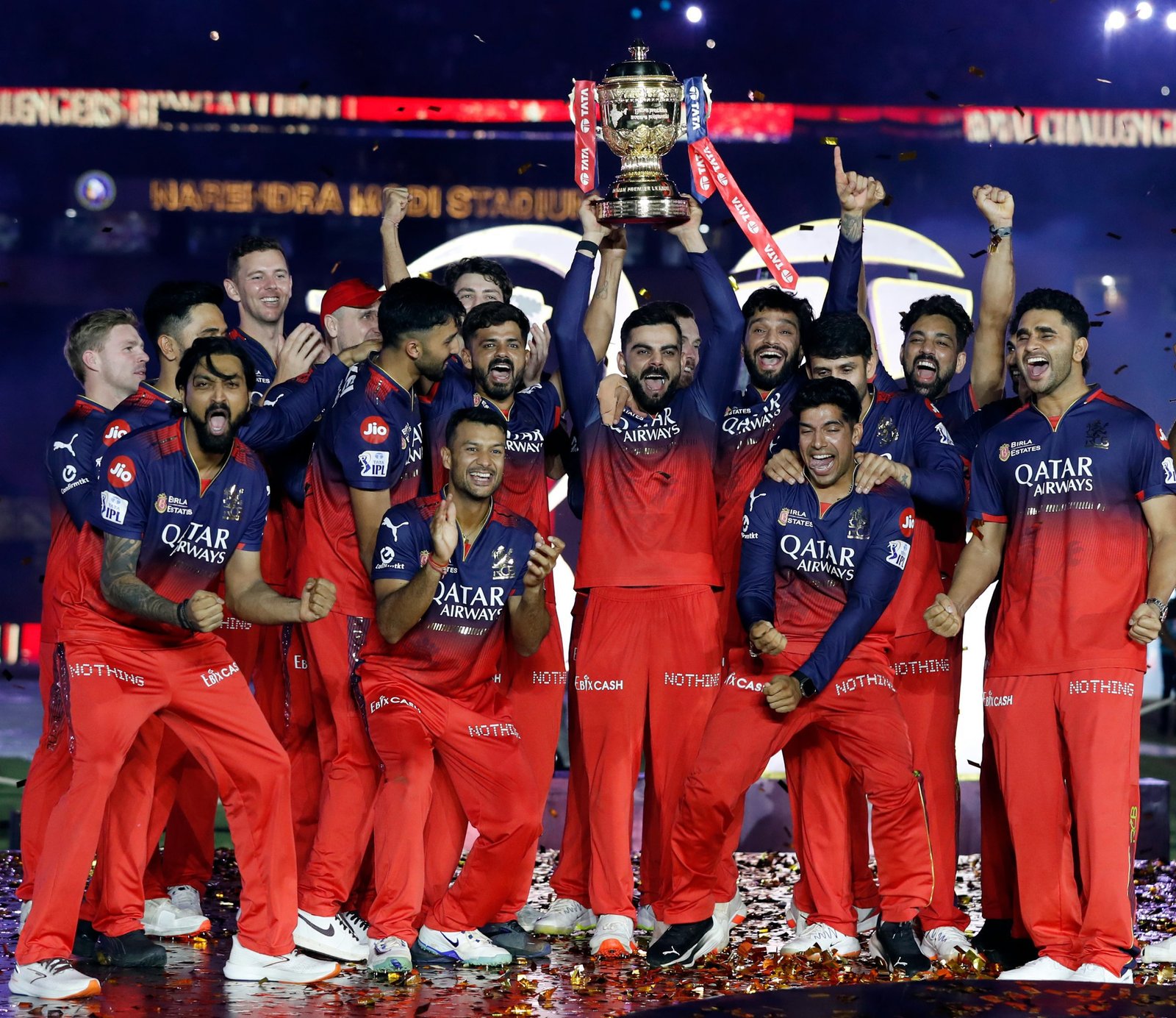 IPL की सबसे ‘अमीर’ टीम बनी RCB, मुंबई-कोलकाता भी पीछे; धोनी की CSK चौथे नंबर पर, जानें किसकी कितनी ब्रांड वैल्यू