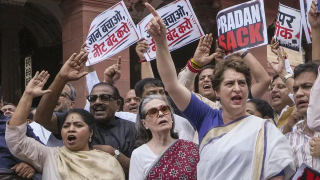 छात्र आंदोलन पर सोनिया गांधी का बड़ा बयान