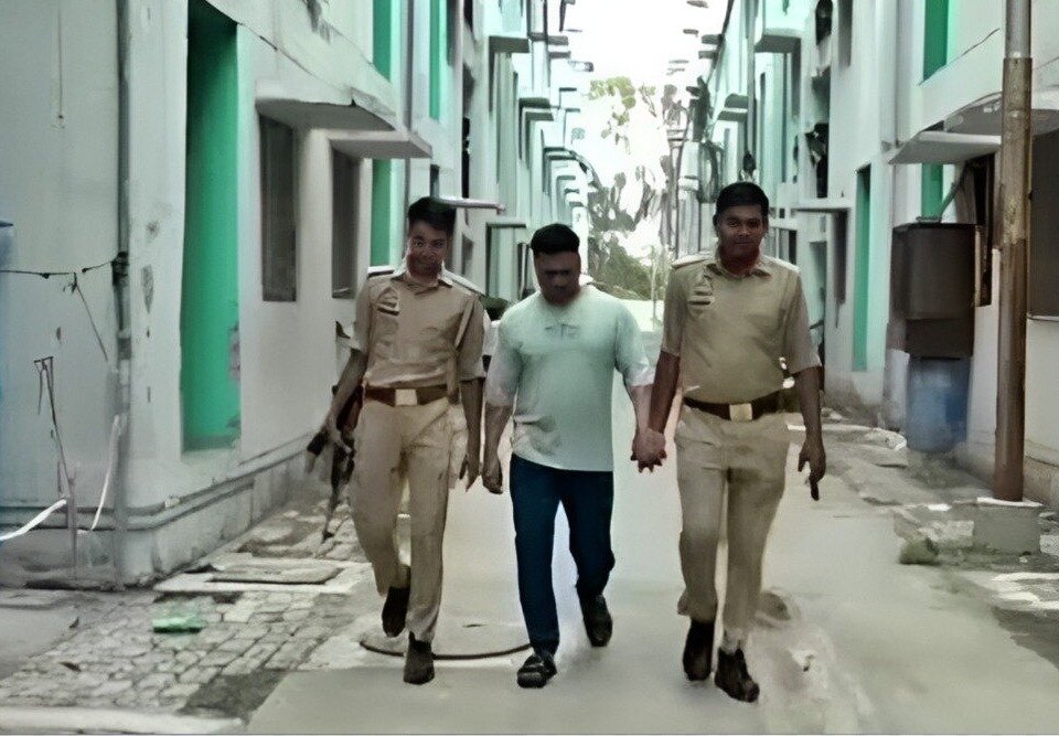 2 हिंदू युवतियों के बाद तीसरी पर थी इरशाद की नजर! 'विशाल' बनकर बिछाया प्रेमजाल, मोबाइल चैट से हुआ बड़ा खुलासा