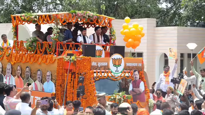 Lucknow: यूपी में चुनावी सरगर्मियां तेज, भाजपा ने किया शंखनाद, एक बार फिर कमल खिलाने की रणनीति