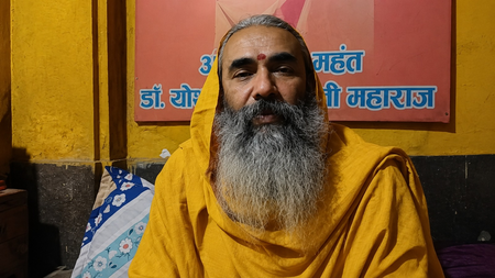 Mirzapur: सीएम योगी ने रामपुर को दी नई पहचान, महंत योगानंद गिरि बोले-रामपुर अब रोजगार और समृद्धि का केंद्र, अपराध पर लगी लगाम