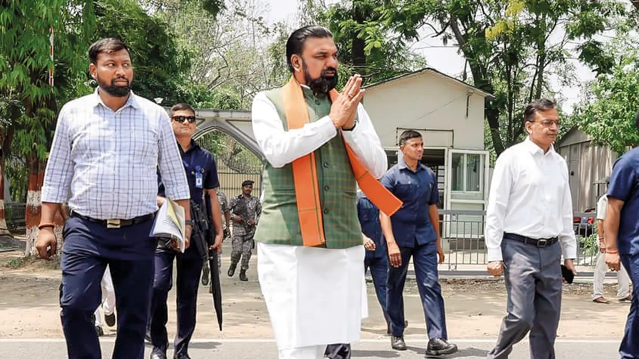 बिहार में 23 IAS का ट्रांसफर, 12 को पोस्टिंग