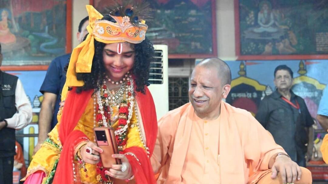 CM Yogi pens a message on Shri Krishna Janmashtami