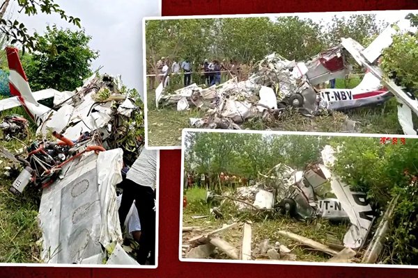 ट्रेनिंग विमान क्रैश, पायलट और ट्रेनी की मौत