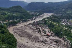 Nepal Flash Flood: नेपाल बाढ़ की असली वजह आई सामने